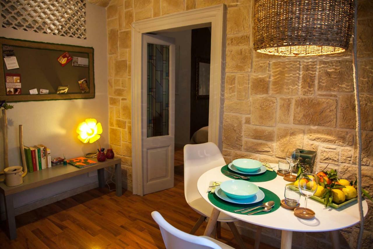 Central Home Catania By Sicily In Home Exterior photo